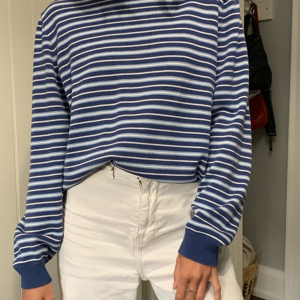 Striped blues crew neck